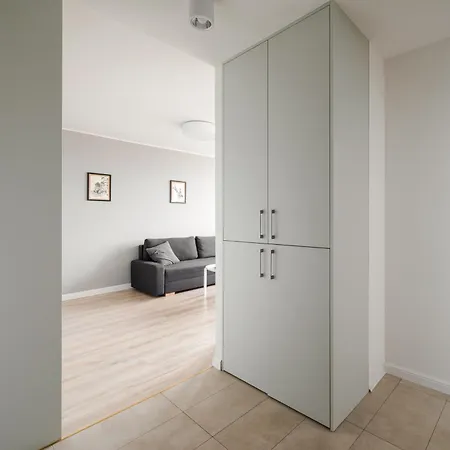 Atenska View By Bookinghost ורשה