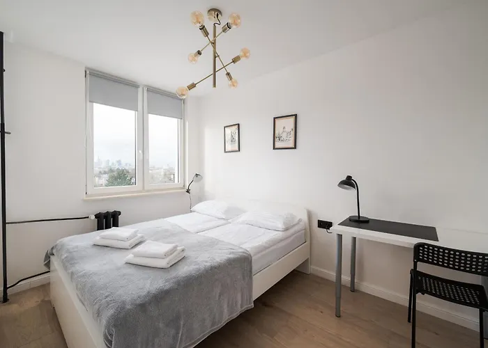 Atenska View By Bookinghost *