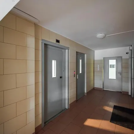 Atenska View By Bookinghost Apartamento Varsovia