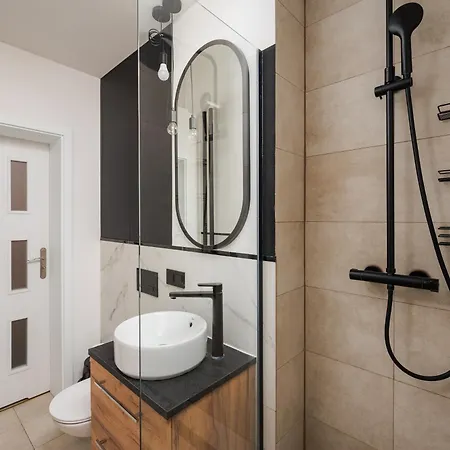 Atenska View By Bookinghost Apartamento